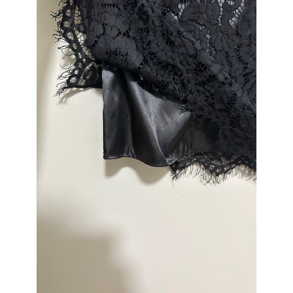 WHBH Black Floral Lace Overlay Lined Pencil Skirt Size 2 - Picture 4 of 9